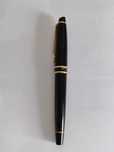 Caneta Waterman.