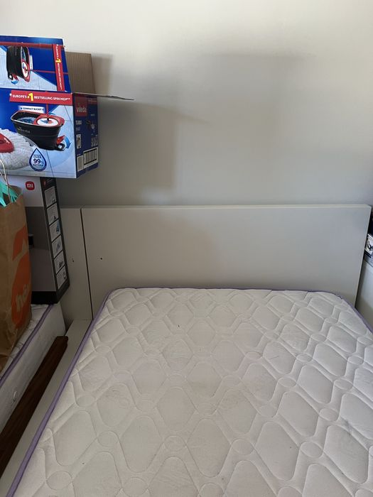Cama solteiro Malm