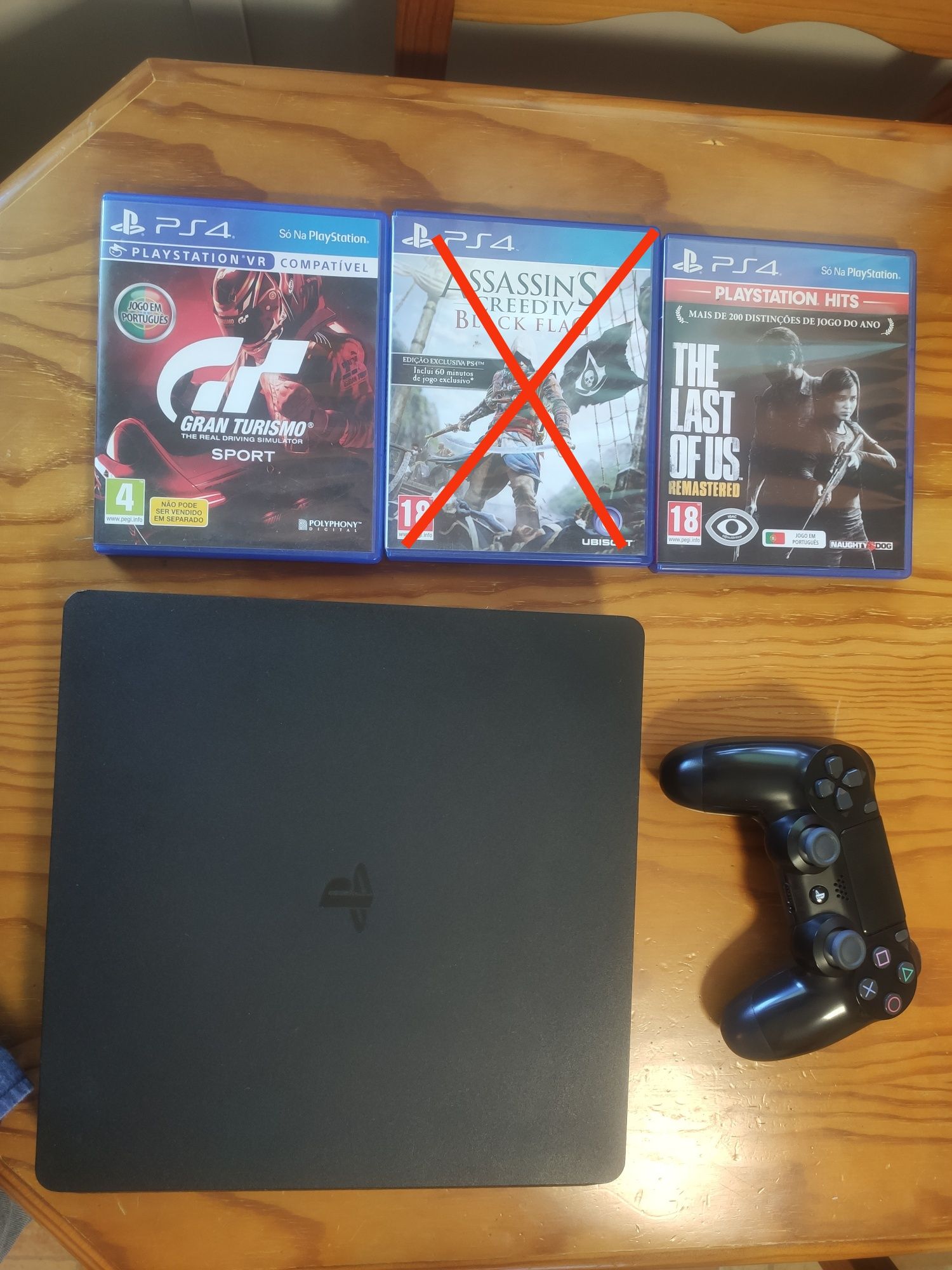 PS4 1tb com 5 jogos como nova
