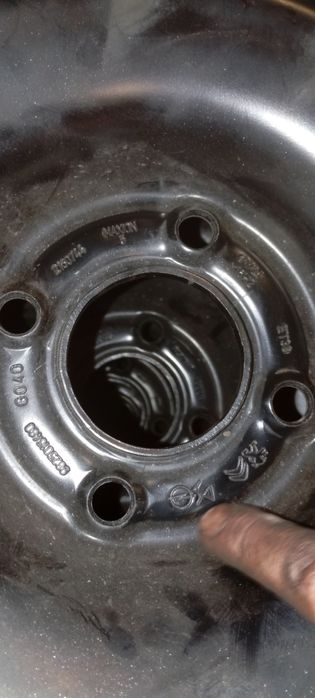 Felgi stalowe 16x6,5j 4x108 65,1 et 38