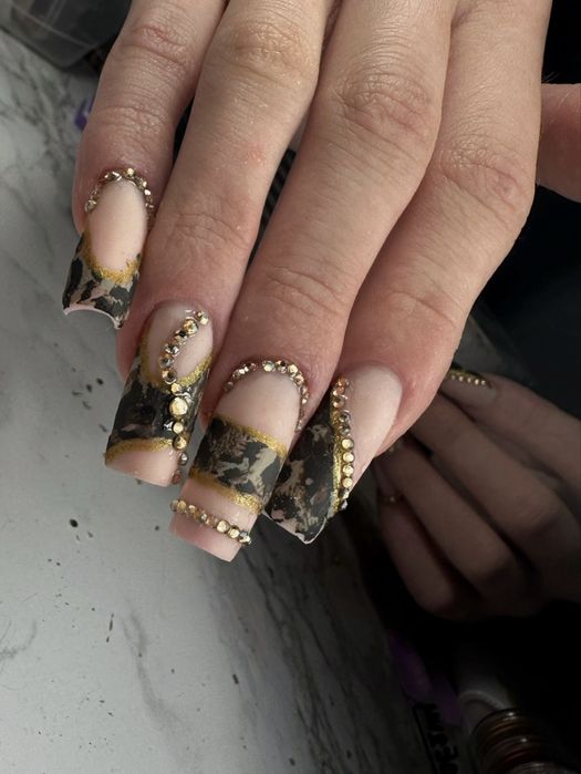 Manicure hybrydowy,przedluzanie paznokci