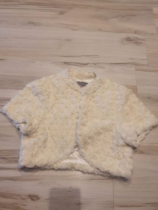 Damska suknia ślubna