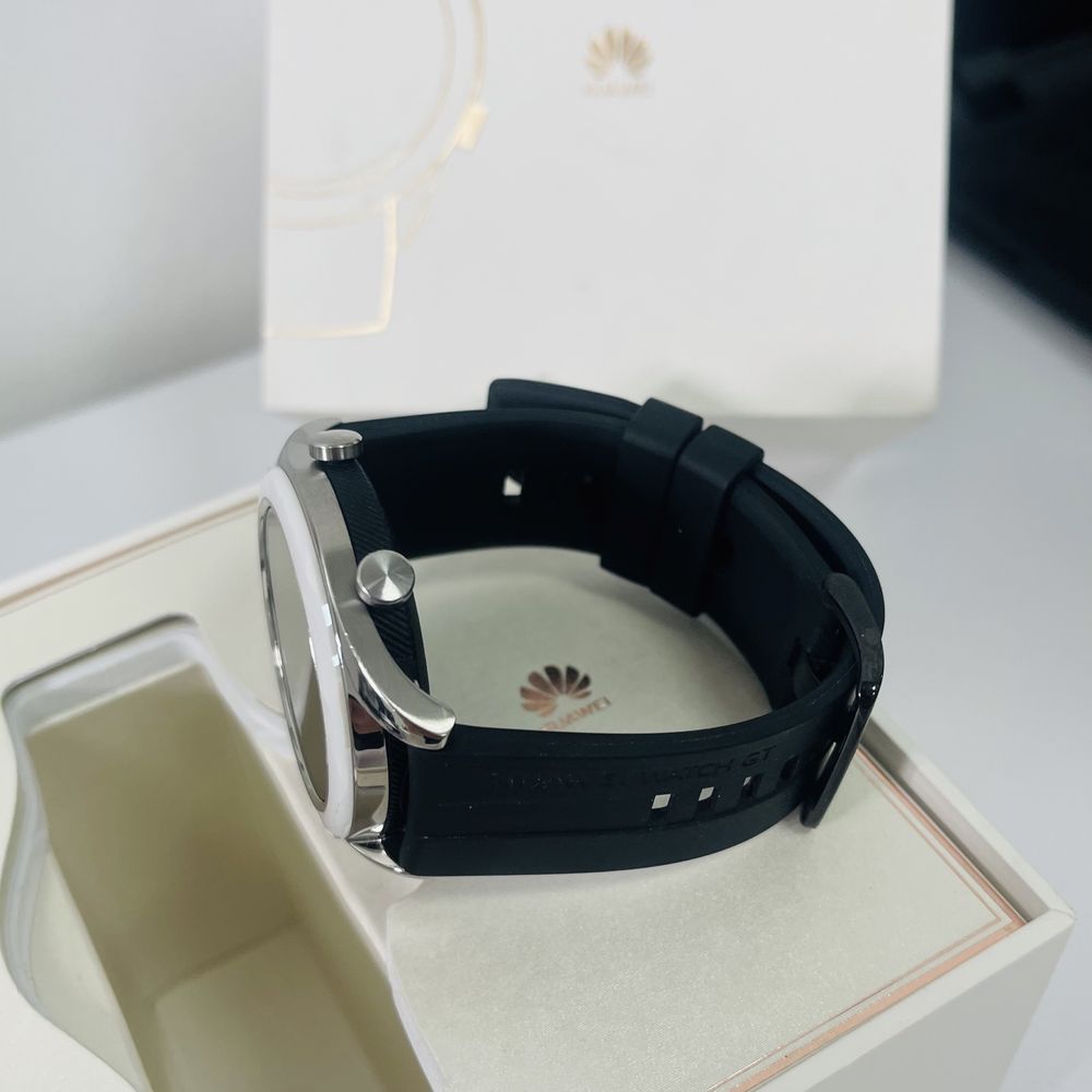 Смарт годинник Huawei GT Elegant 42mm