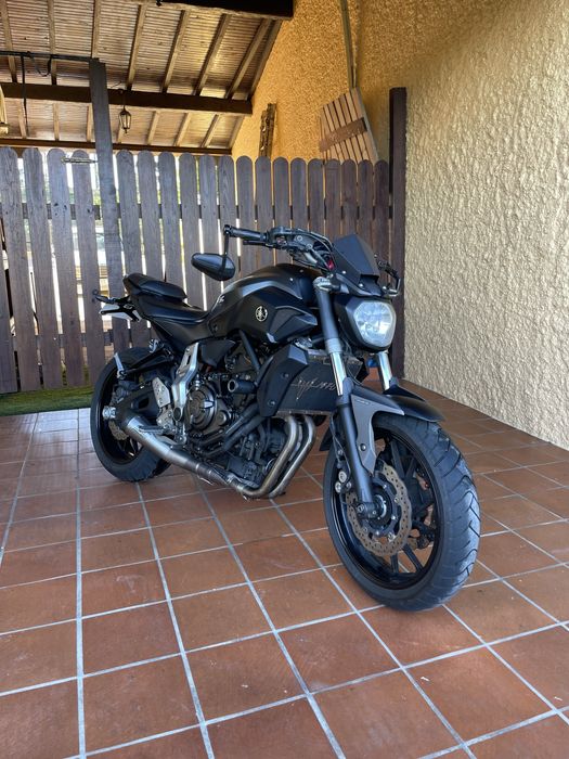 Vendo Mt-07 escape sc project original