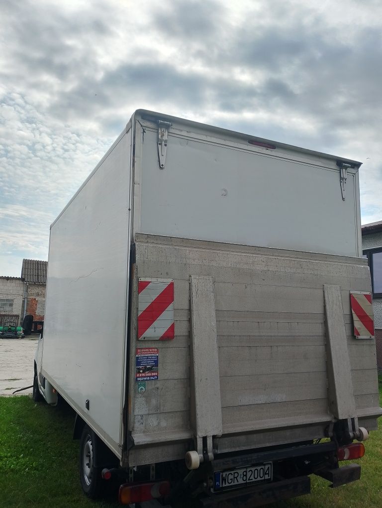 Kontener zabudowa 4,10x2,10x2,17 renault master
