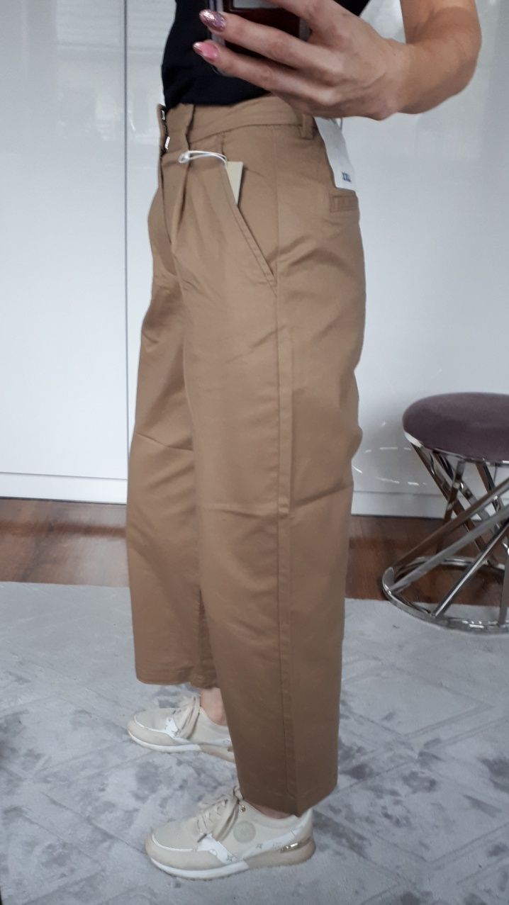 Spodnie damskie beżowe cropped z wysokim stanem Jack&Jones 29/32  M/L