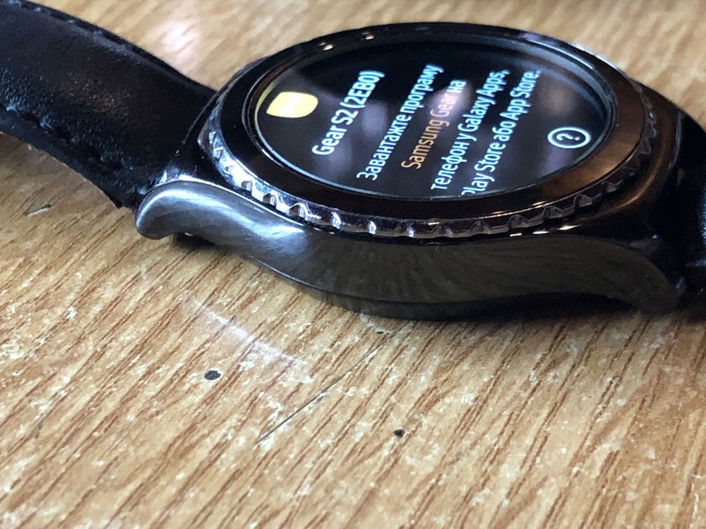 Продам часы Samsung gear S2 полностью рабочие