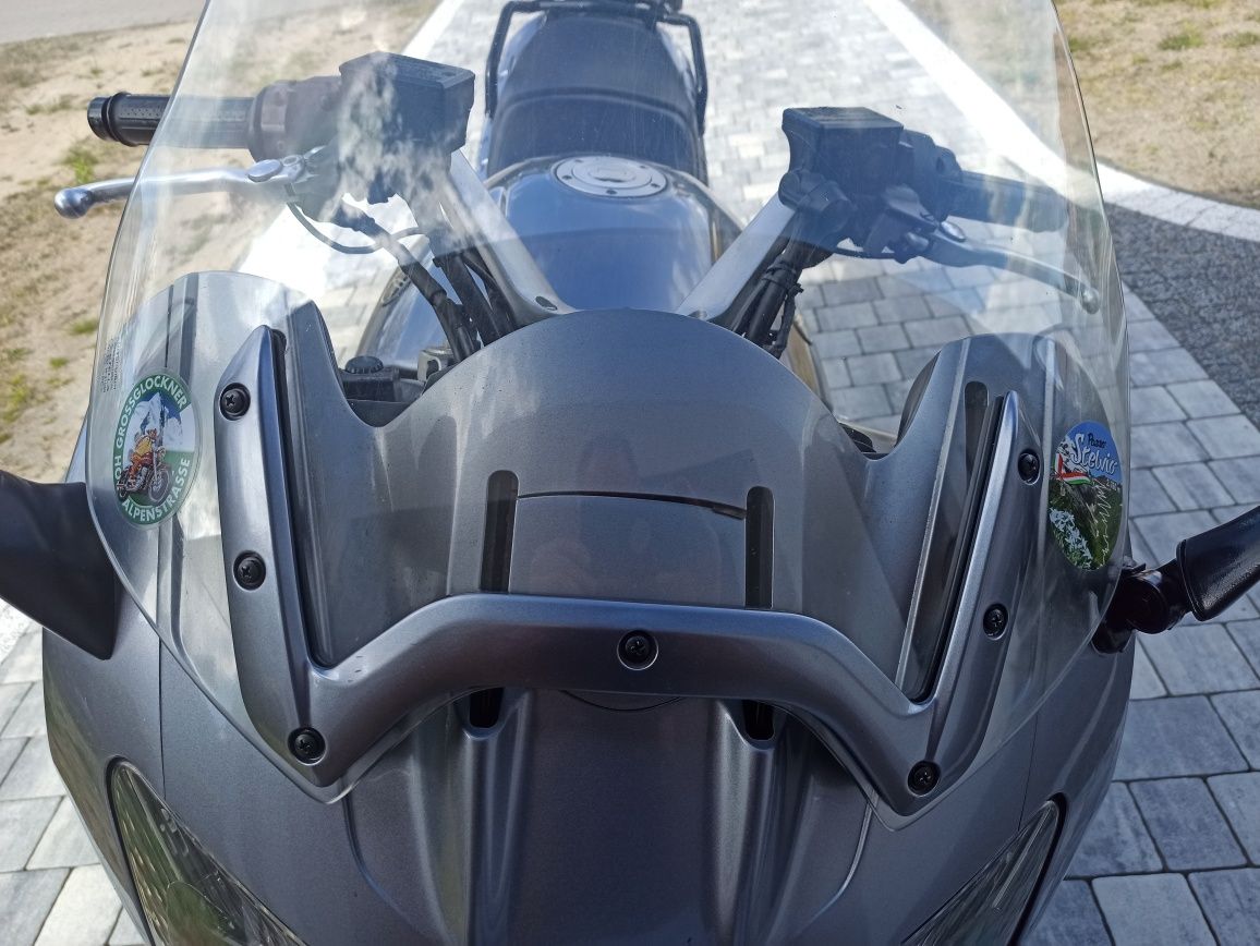 Yamaha Fjr 1300 fajna 2003 rok