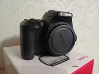 Дзеркальний фотоапарат Canon EOS 250D kit (18-55) EF-S IS STM