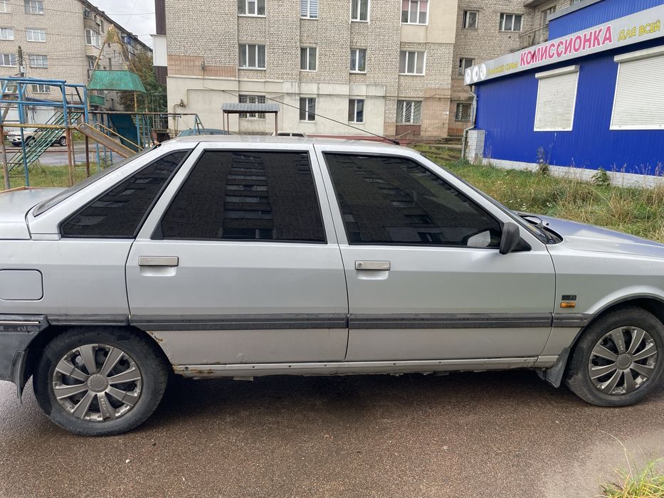 Продам Renault 21