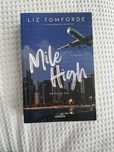 Livro Mile High - Em Pleno Voo de Liz Tomforde (Português)