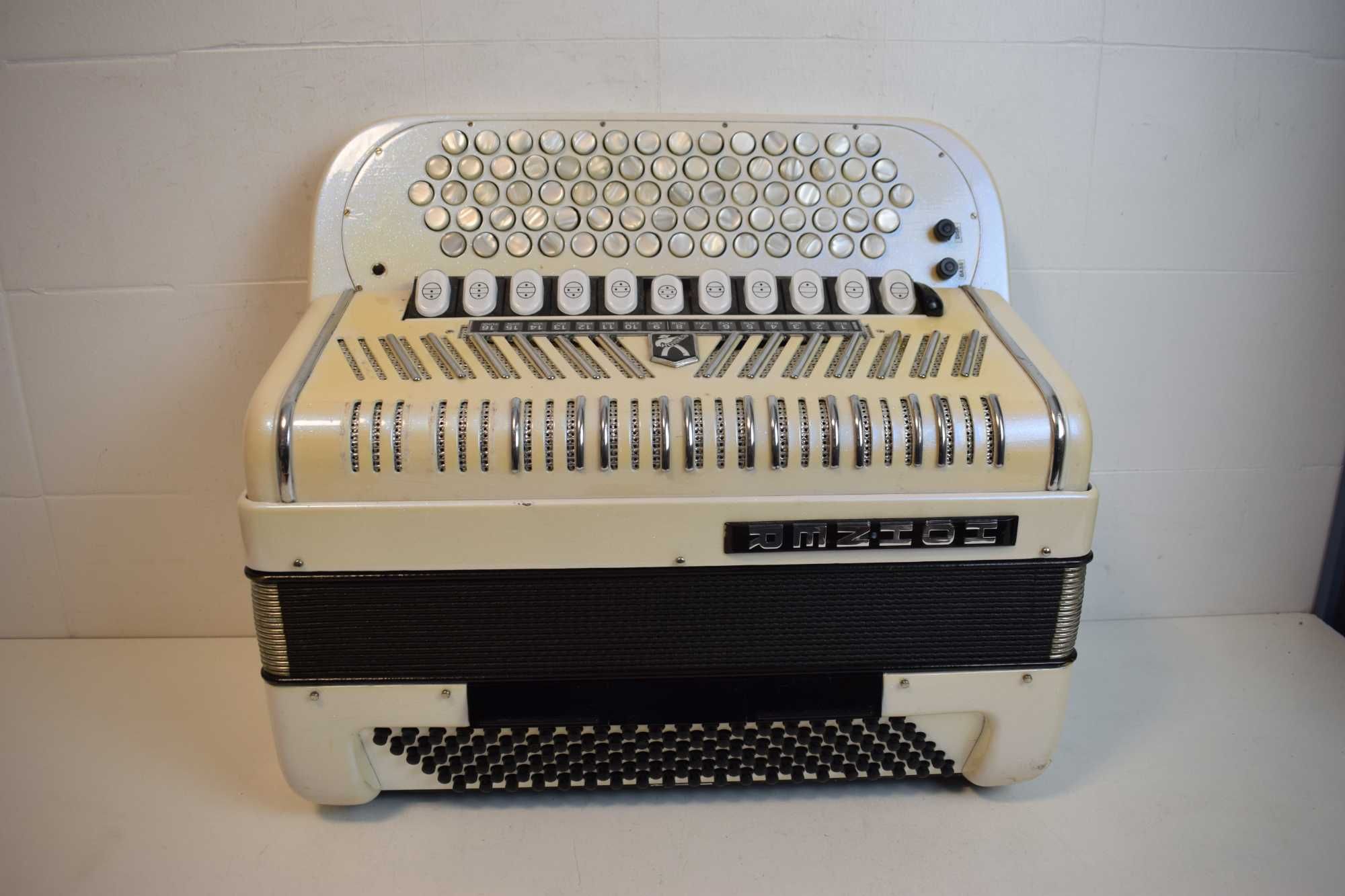 Acordeao Hohner Rveira IV S 4 Voz Com Mistema Midi, N . 342