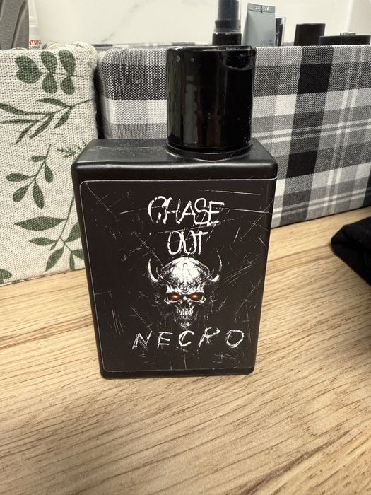 Chase Out Necro, 150 ml – kremowy tonik do włosów, prestyler