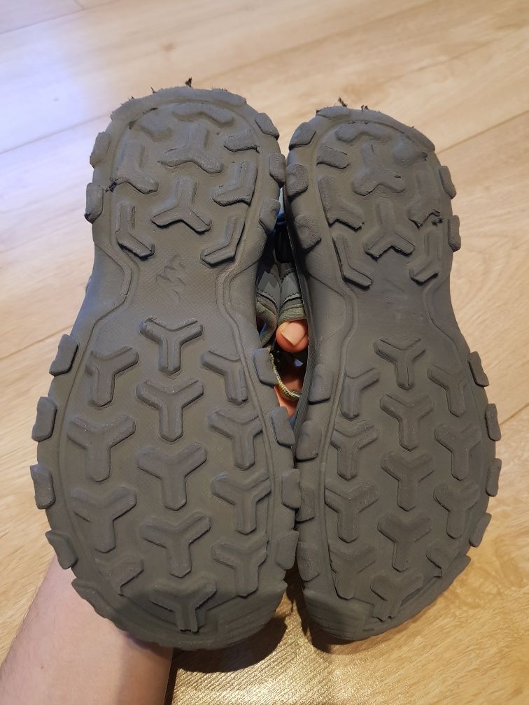 Sandały turystyczne Quechua r. 30/31