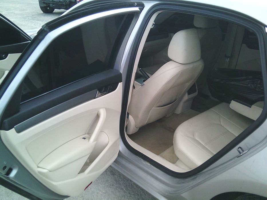 В дорозі VOLKSWAGEN PASSAT SE 2014 фольцваген пасат США фото відправки