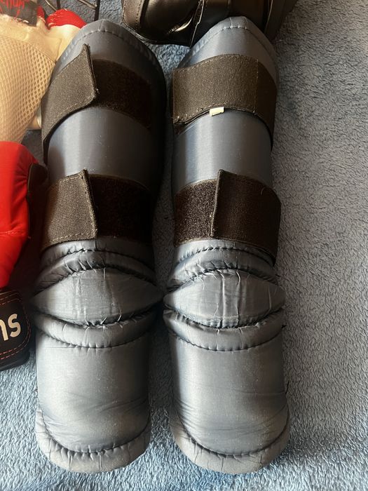 Спорядження для боротьби, рукопашний бій, шлем, рукавиці, кімоно, фути