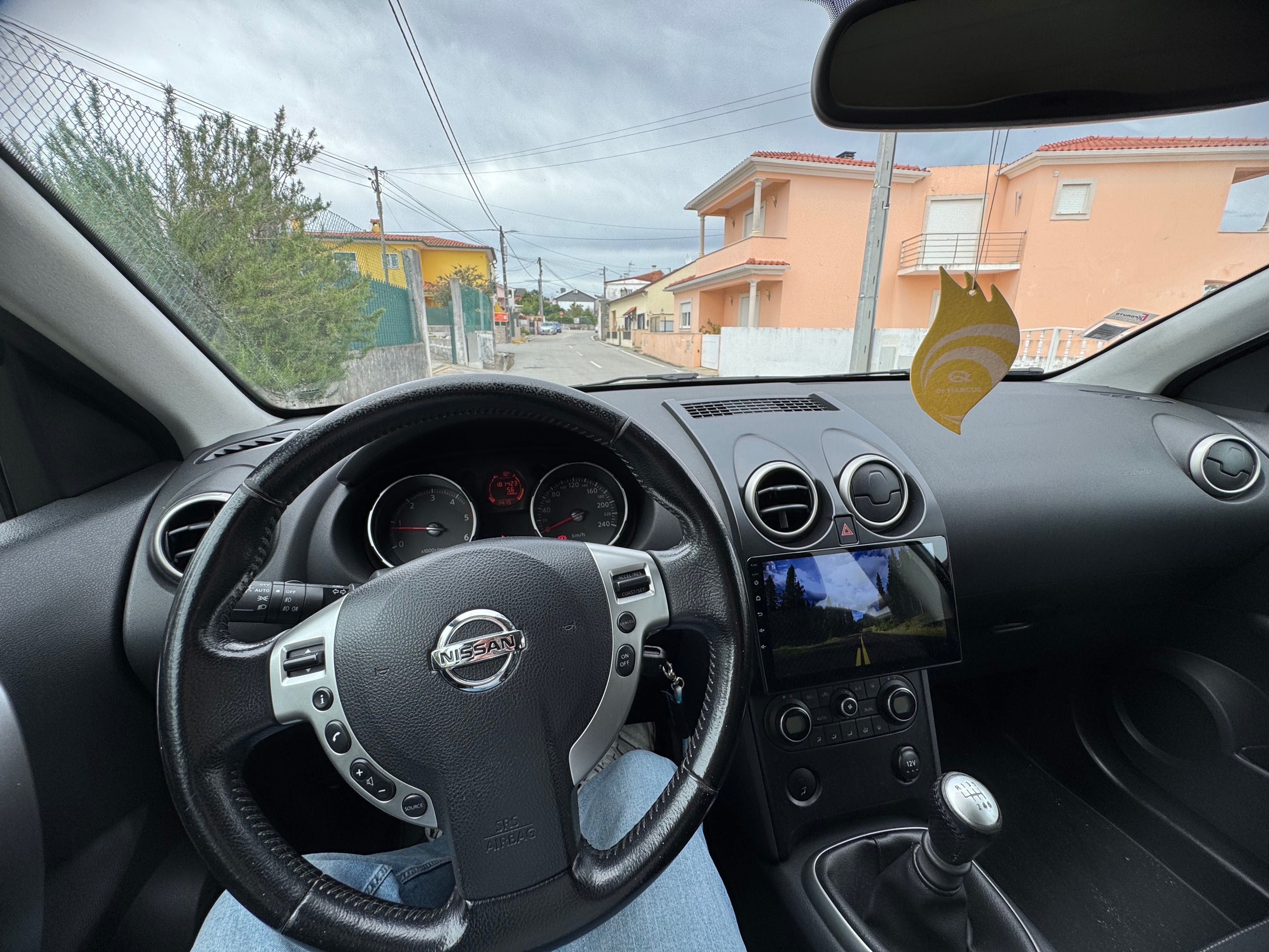 Nissan Qashqai J10