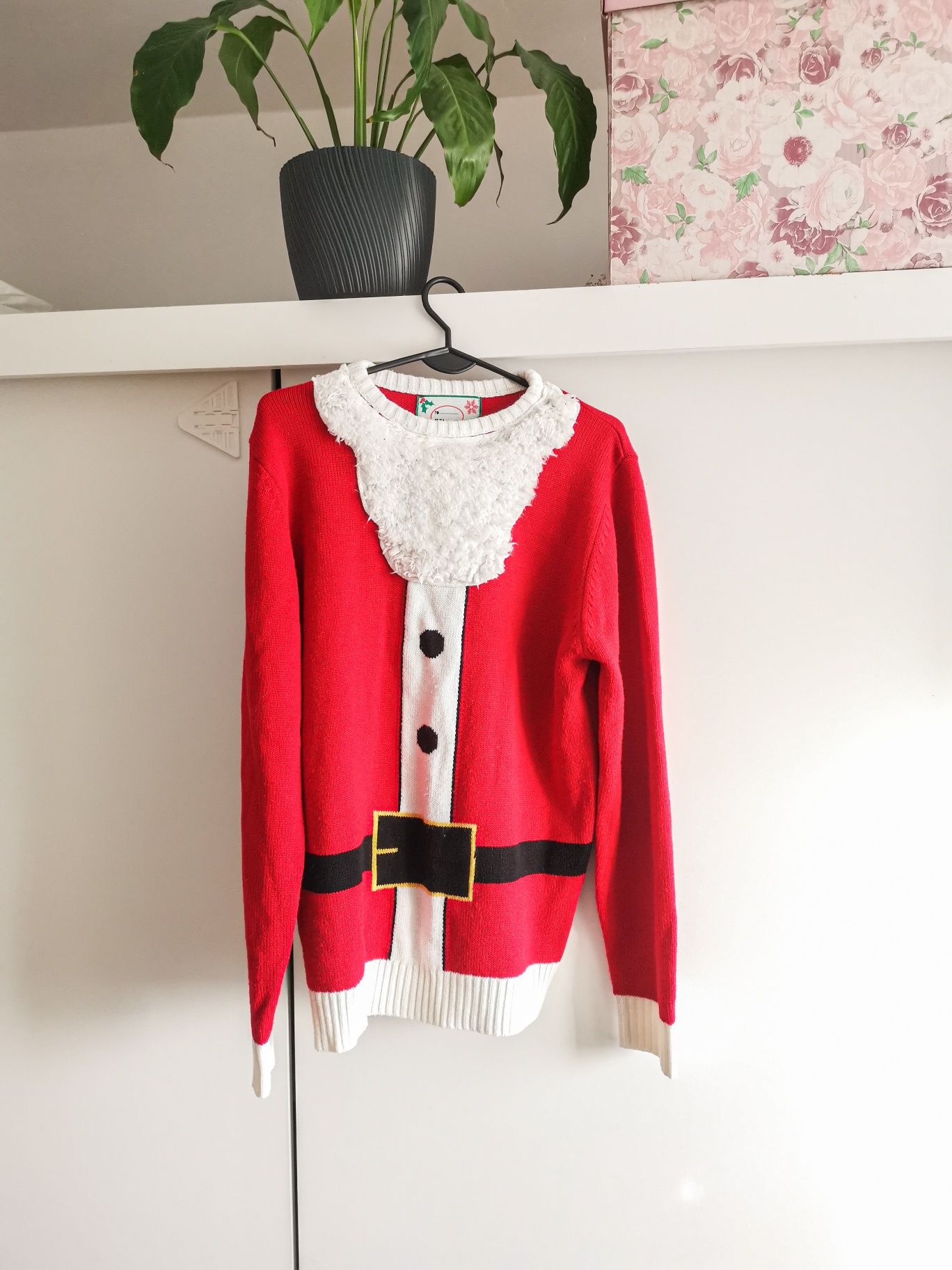 Czerwony świąteczny sweter Mikołaj broda M cedarwood oversize