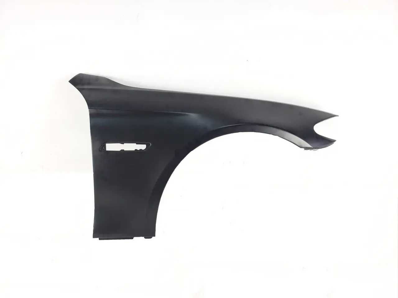 Крылья L/R крыло правое,левое(Алюминий) BMW 5 Series F10/F11 10-17год.
