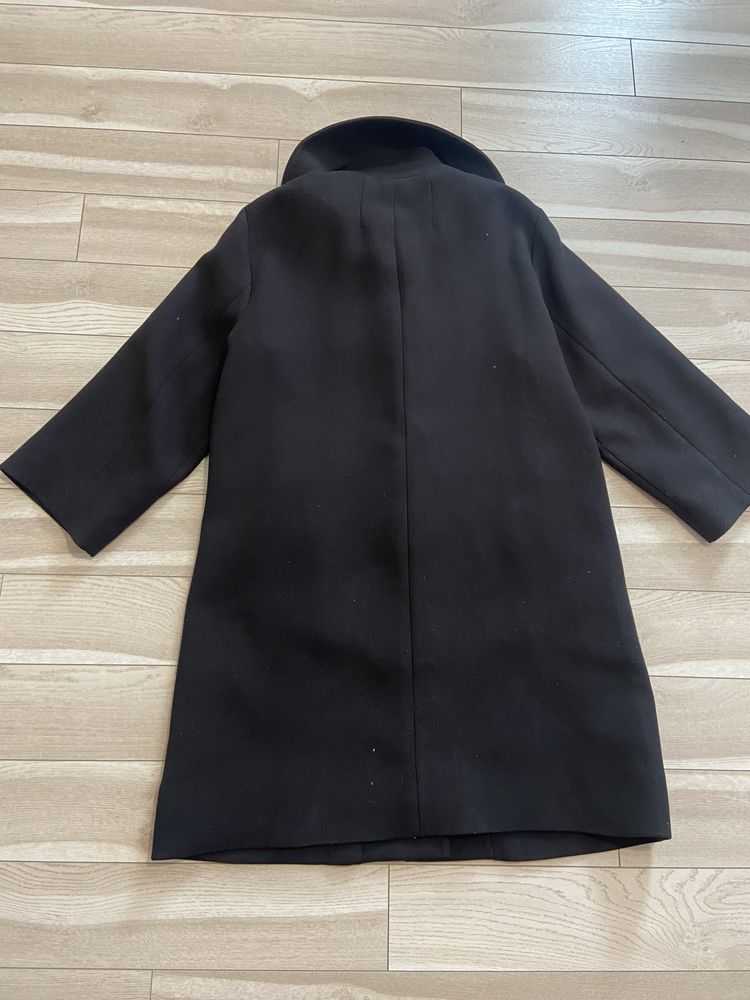 Пальто, тренч Dolce&Gabbana, розмір 42(L), оверсайз, тепле