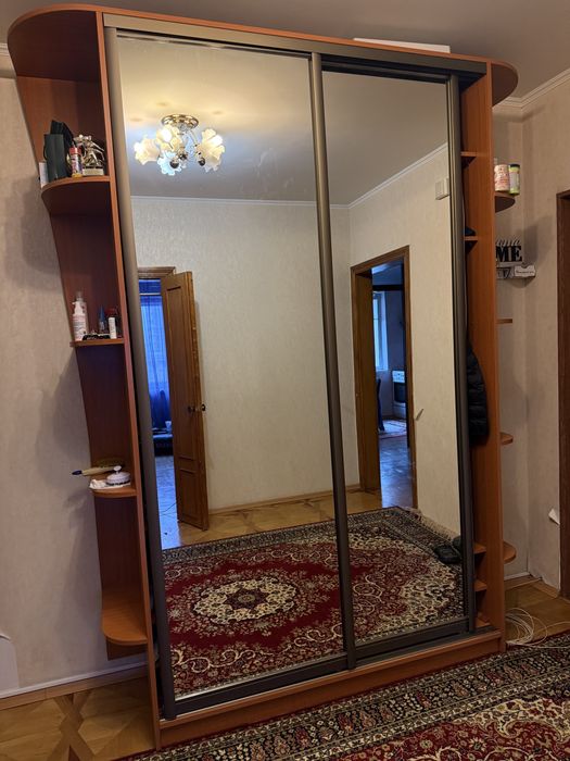 Шкаф-купе в прихожу б/у