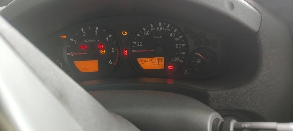 Nissan Navara automat