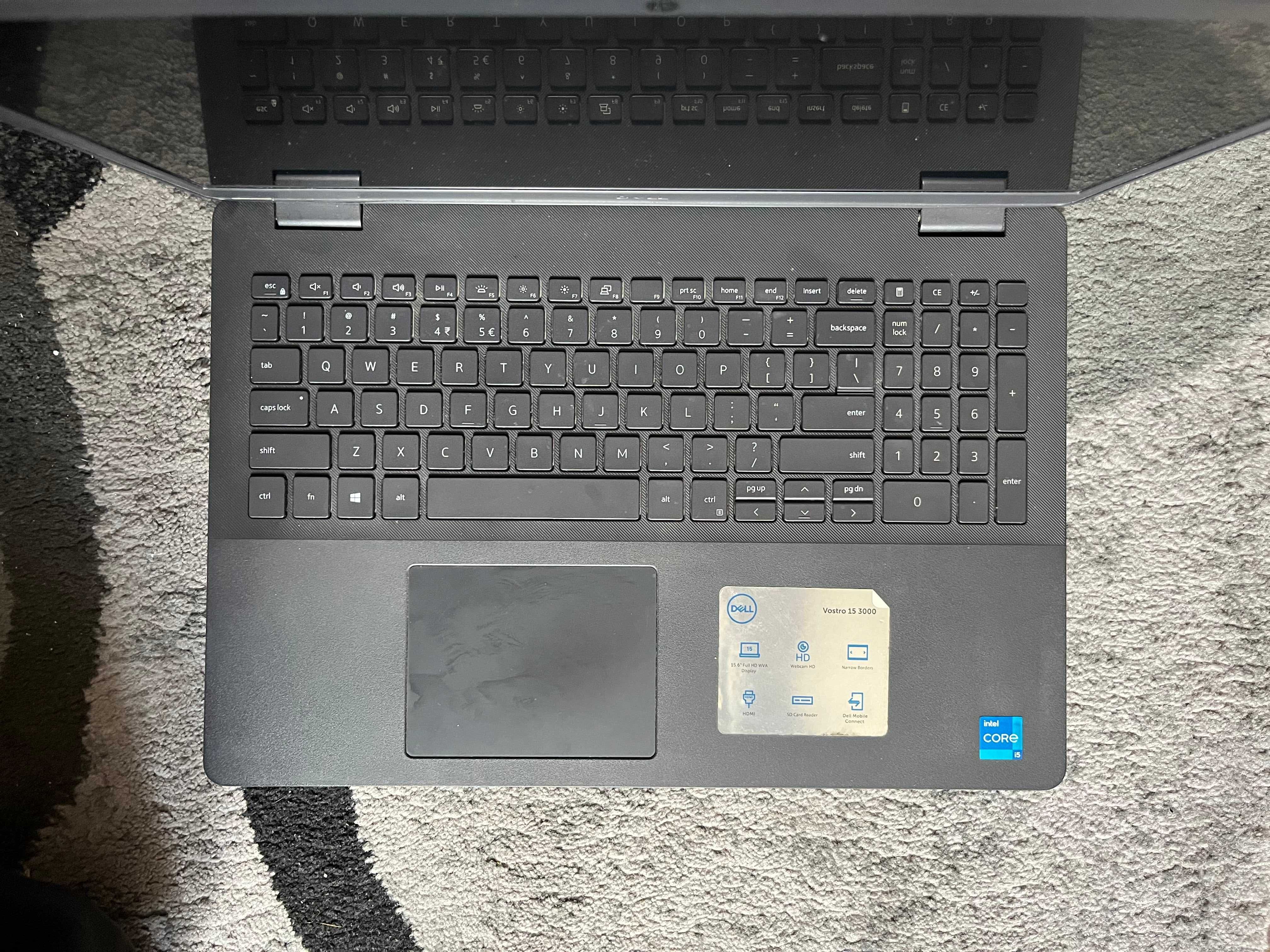 Dell Vostro 15 3500 • i5-1135G7 • 16GB RAM • SSD 256GB • NOWA bateria