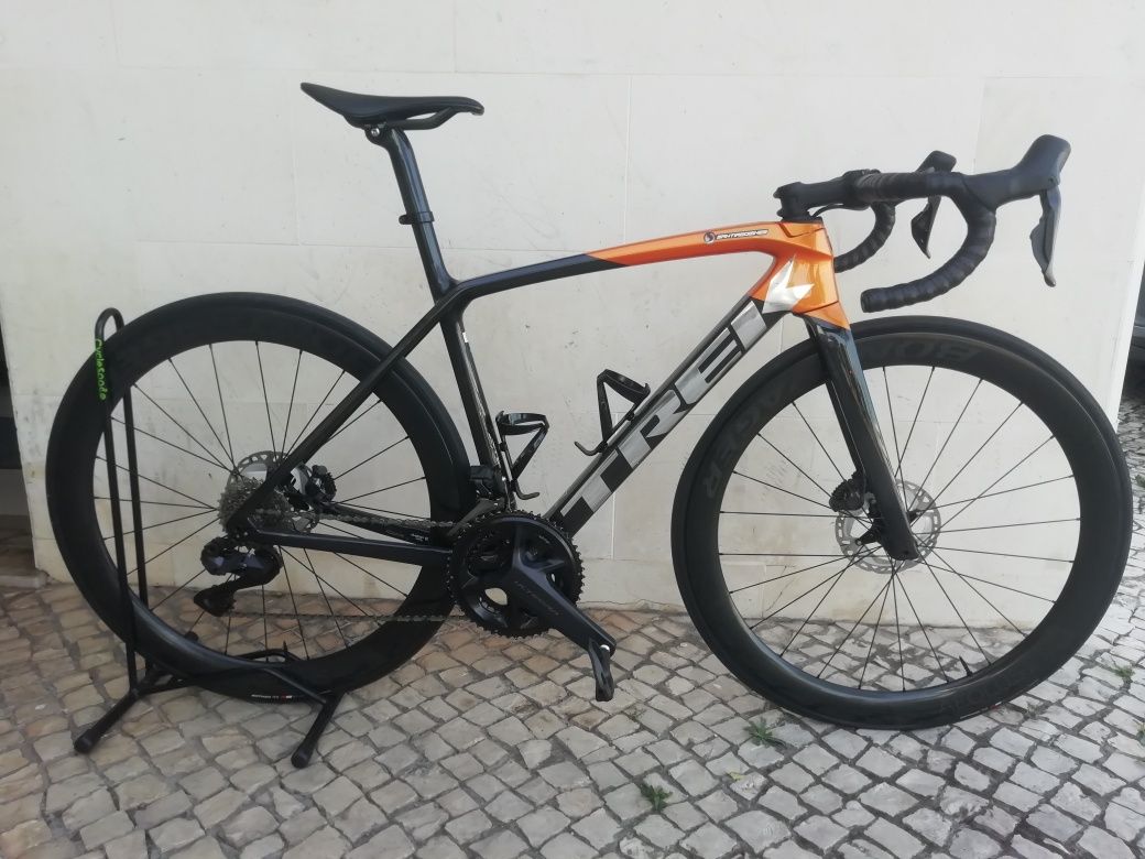 Bicicleta Trek Emonda SL7 Di2 2023