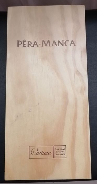 antigas caixas em madeira para vinhos