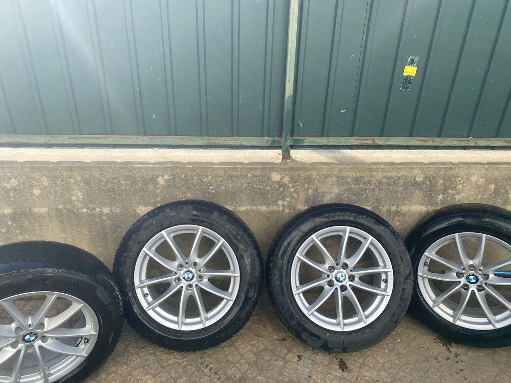 Jantes BMW 18 com 2 pneus meio uso