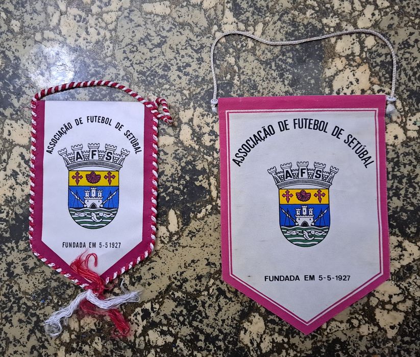 Galhardetes de Associações distritais de Futebol de Portugal