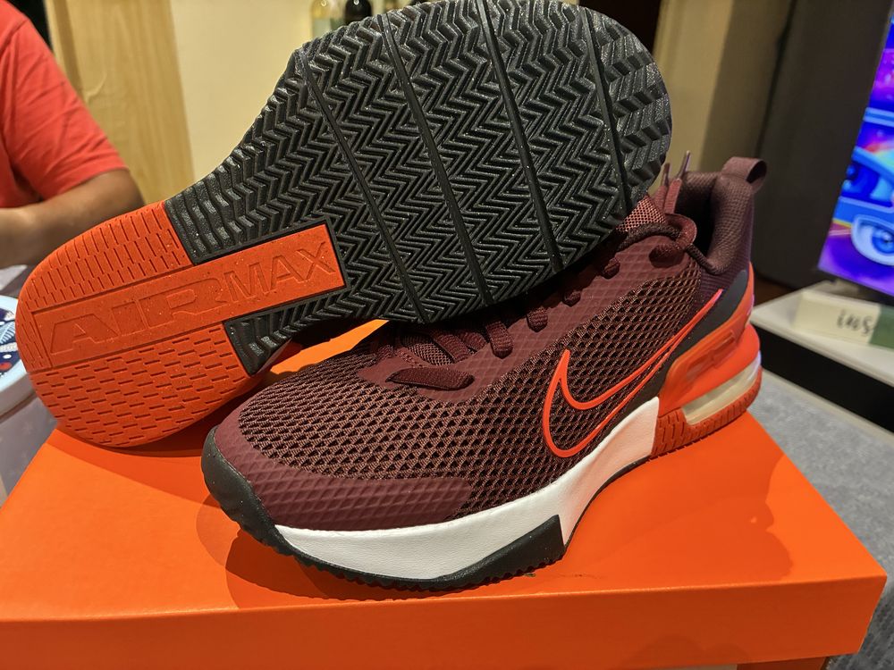 Tenis nike Alpha Trainer 6