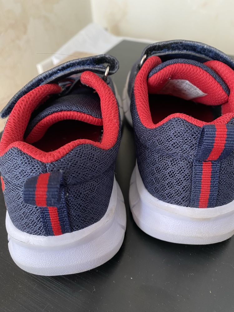 Кросівки дитячі Kids Fit розмір 29