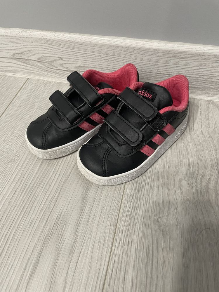 Кросівки Adidas 23 оригінал