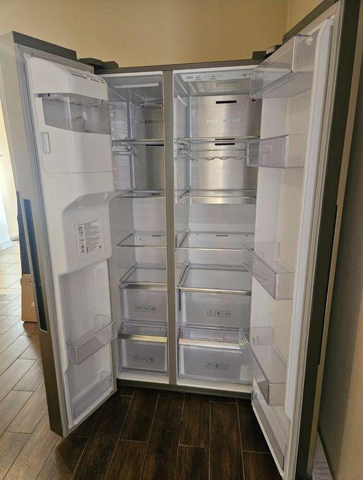 Lodówka Samsung side by side