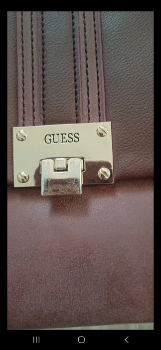 Torebka Guess.                 .