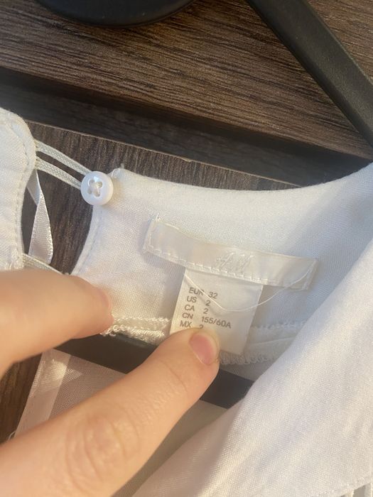 biały kombinezon boho letni krótki h&m ecru z paskiem plazowy sukienka