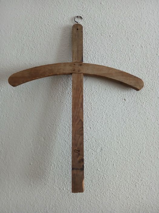 Cruzetas/cabides antigos