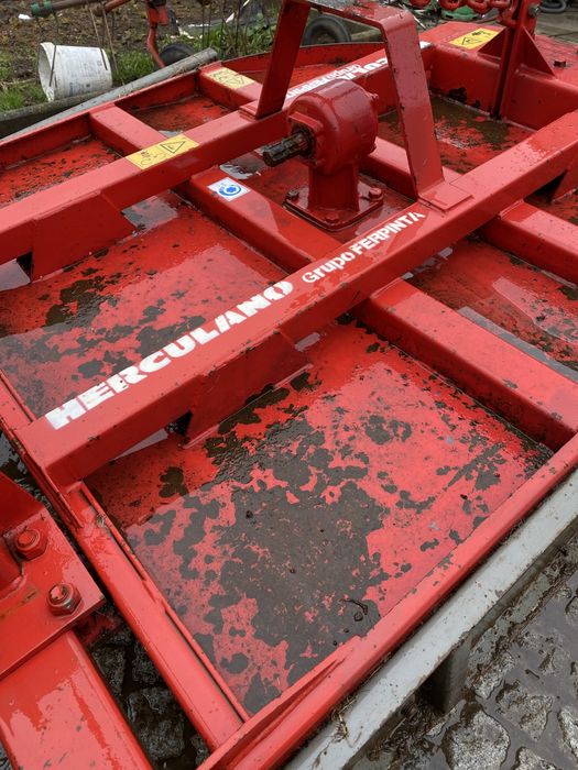 Capinadeira herculano de 1.40m como nova