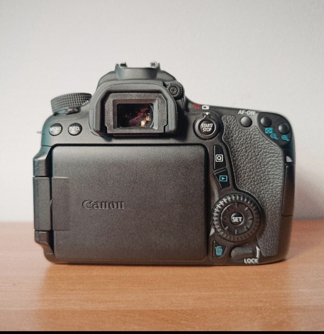 Câmera canon 70d