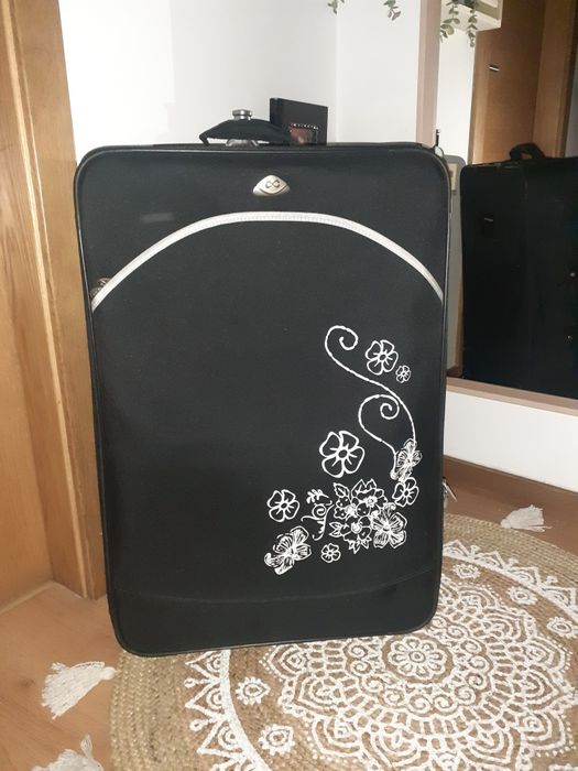 NOVO! Mala de viagem grande com bolsa necessaire