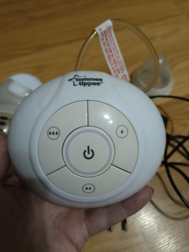 Молоковідсмоктувач електричний  tommee tippee