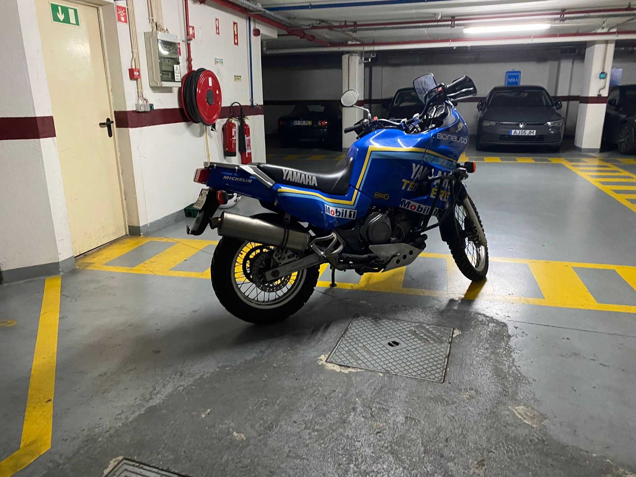 Yamaha Super tenere 750