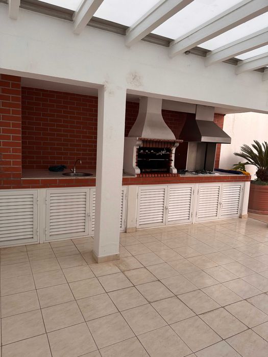 Suite em moradia com piscina nos Jardins da Parede