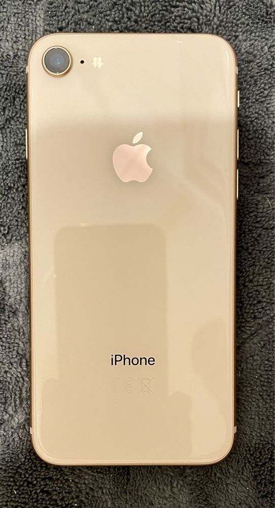 Iphone 8 64GB Zloty