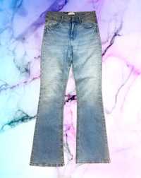 Світлі джинси зі щільної тканини