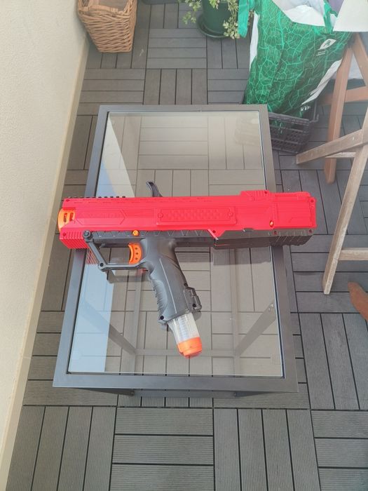 Nerd Rival com 4 munições