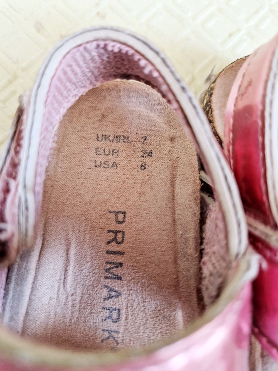 Босоніжки Primark Примарк 24 р  рожеве золото