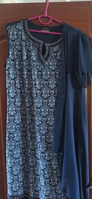 Женское платье нарядное