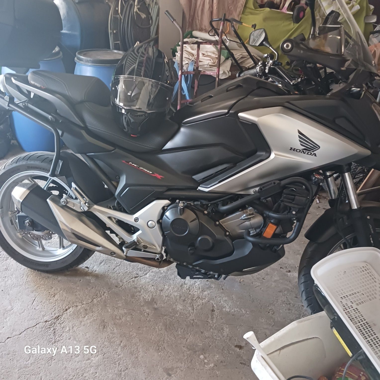 Honda 750 ncx imaculada
